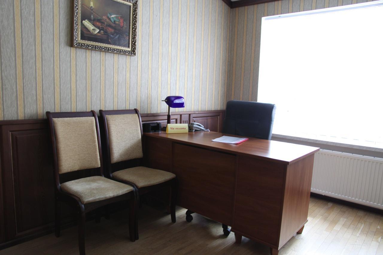 Nashe Misto Guest House Kovelʼ Exterior foto