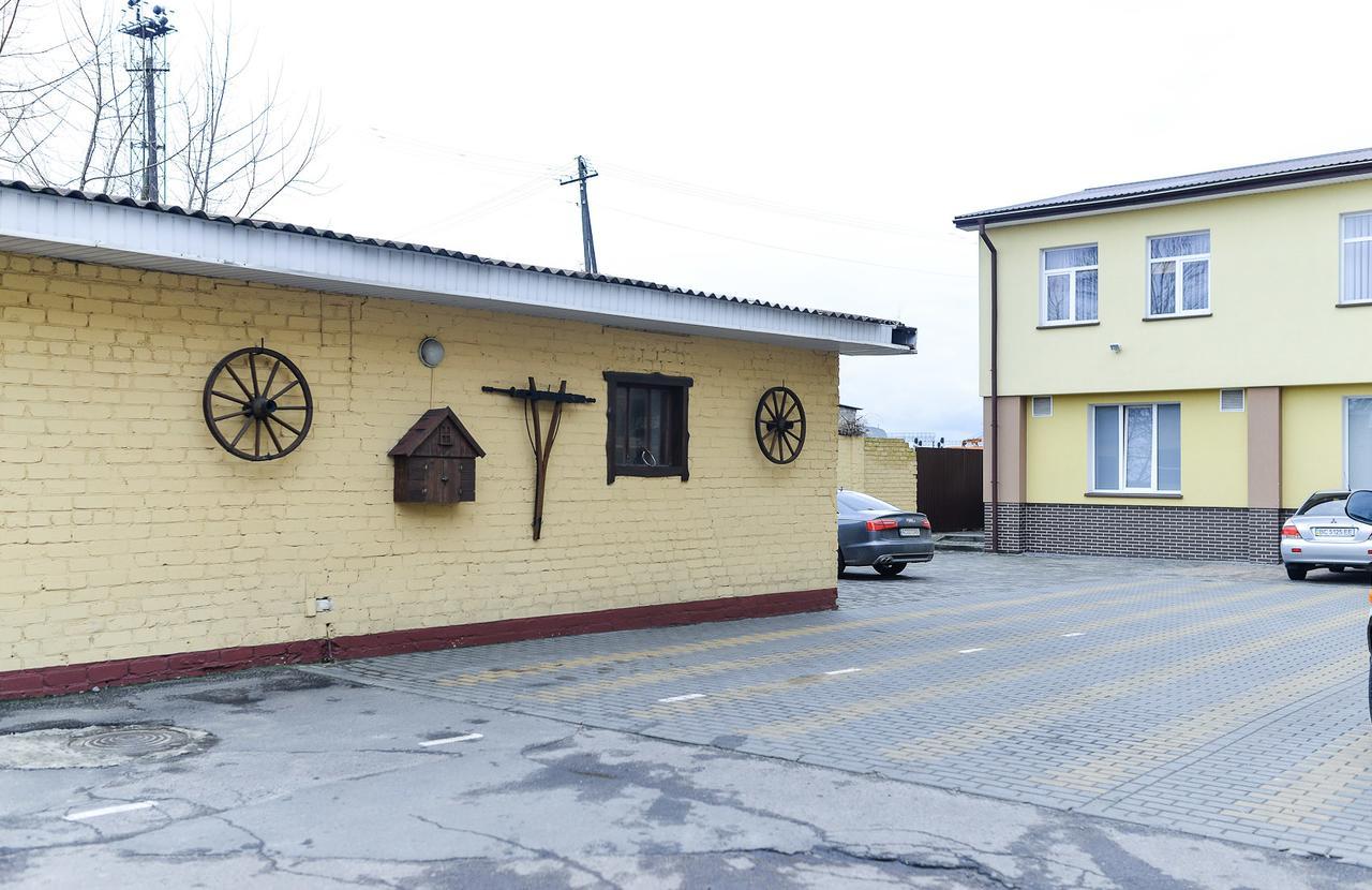 Nashe Misto Guest House Kovelʼ Exterior foto